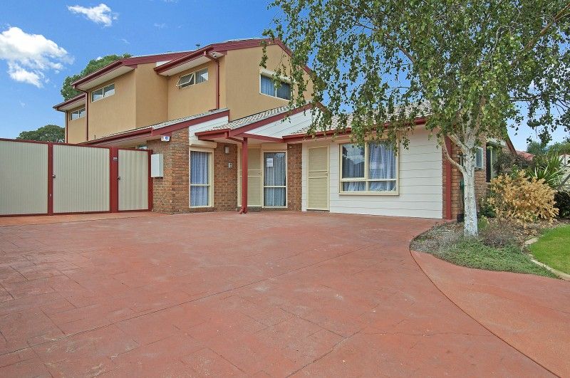 8 Orsett Court, CARRUM DOWNS VIC 3201