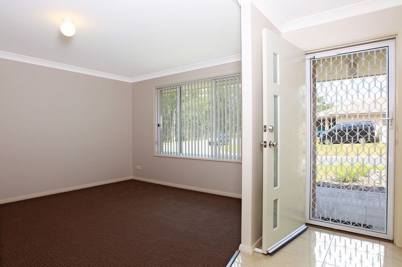 2 Nutans Crest, WORRIGEE, NSW 2540