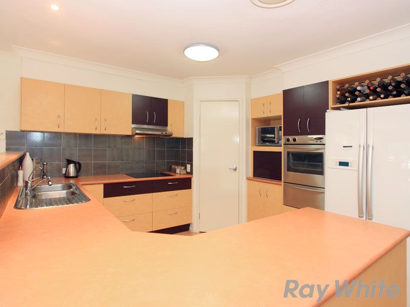 13 Capella Place, BRIDGEMAN DOWNS, QLD 4035