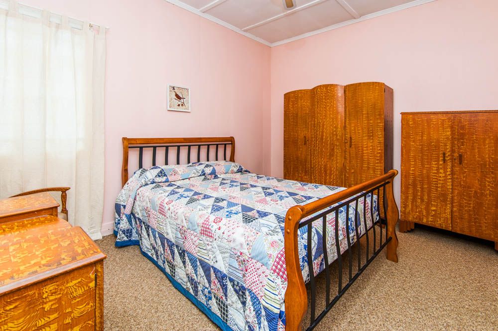 96 Birdwood Road, HOLLAND PARK WEST, QLD 4121