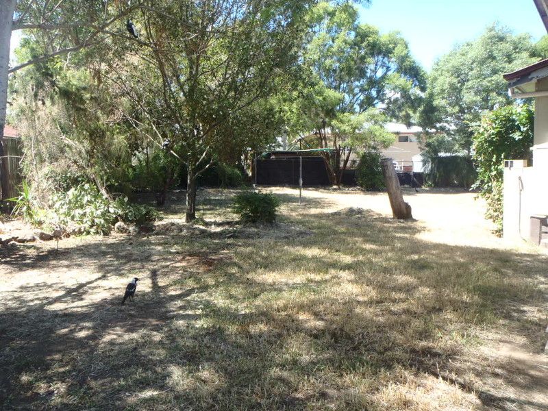 16 Hampton Street, ONE MILE, QLD 4305