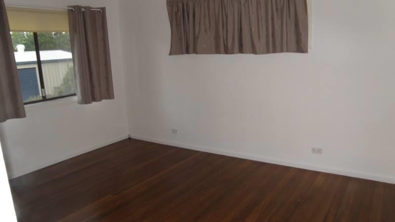 4 Wordsworth Street, STRATHPINE, QLD 4500