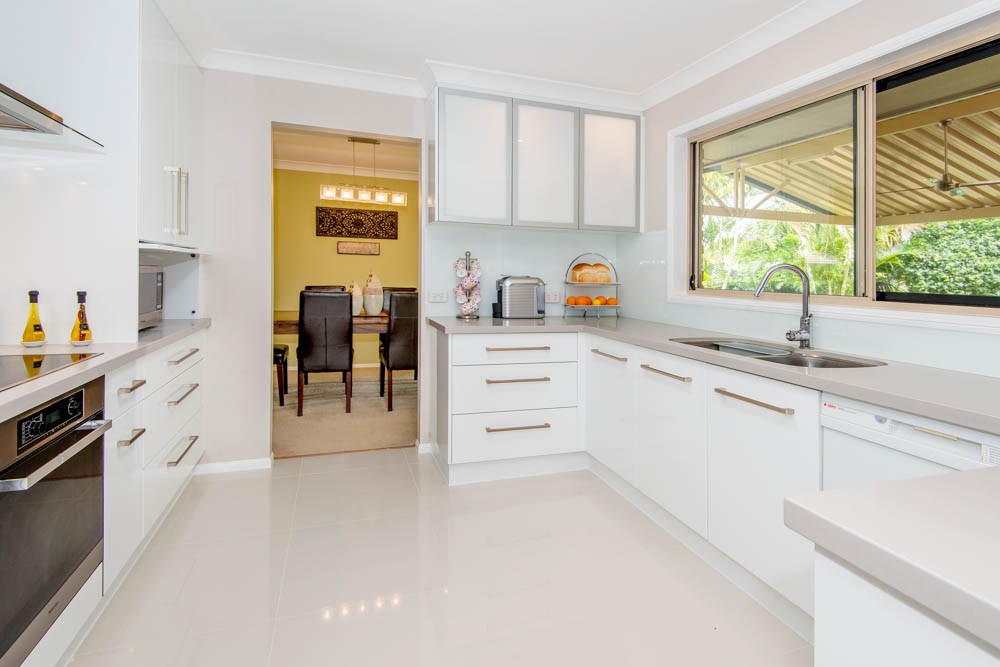 27 Nardie Street, EIGHT MILE PLAINS, QLD 4113