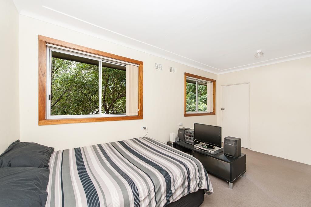 33 James Street, ENMORE NSW 2042