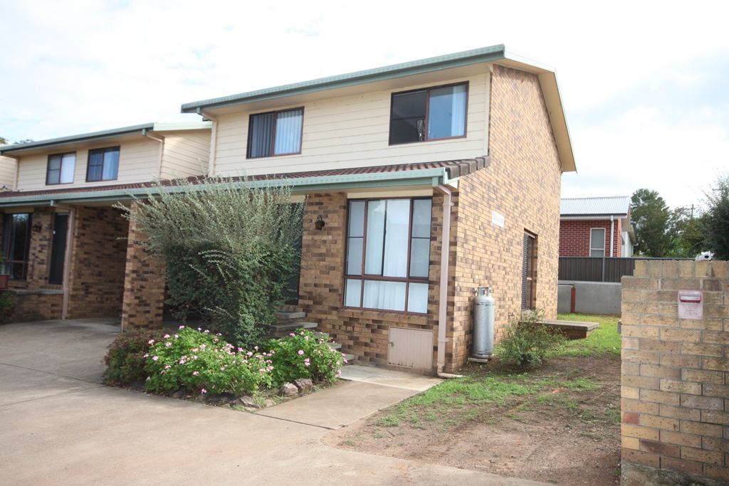 2 - 4 Chelmsford Street, TAMWORTH NSW 2340