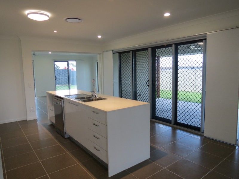 1 Flemington Road, EMERALD, QLD 4720