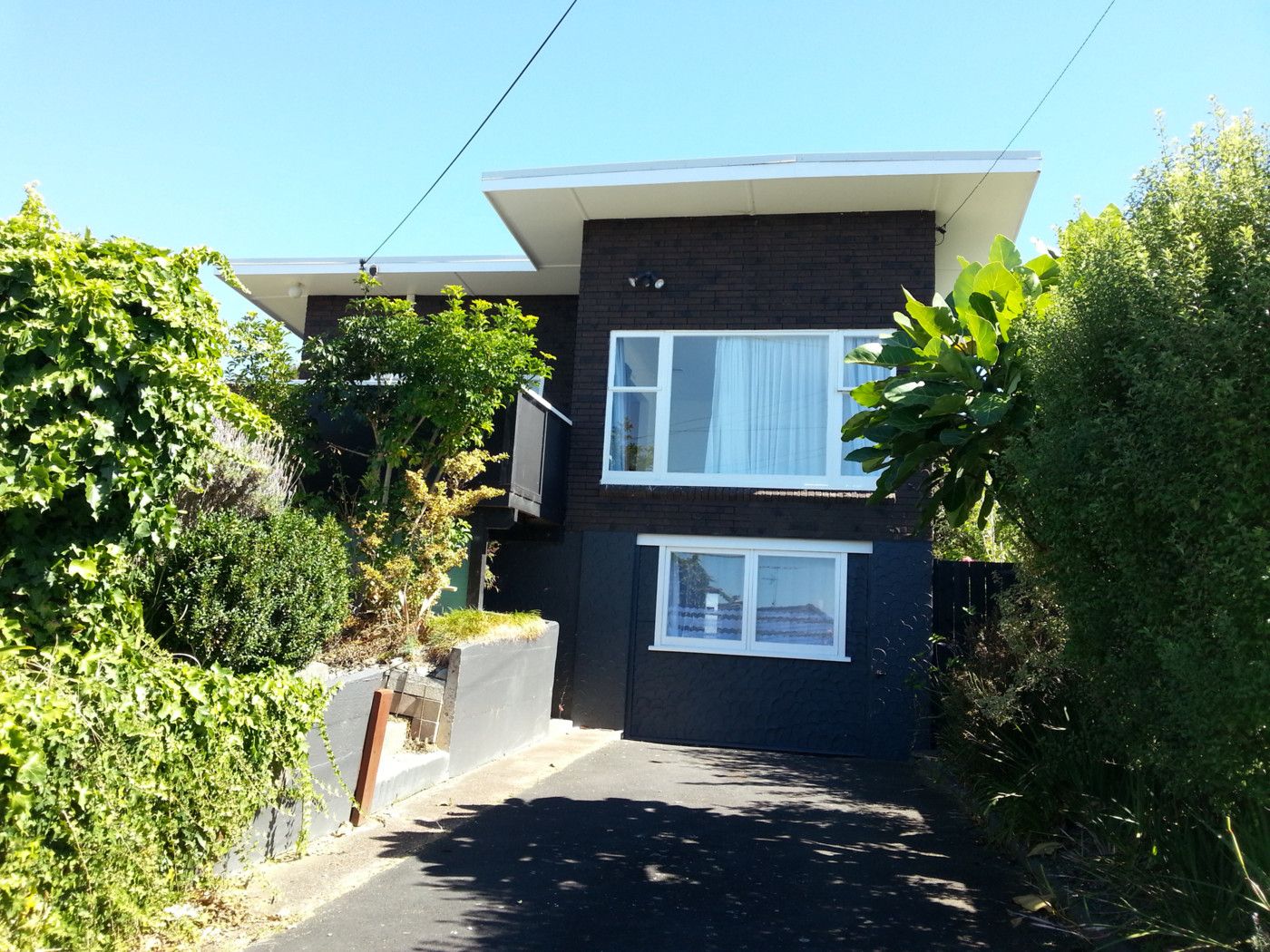 60 woodlands Cresent, BROWNS BAY, North Shore City