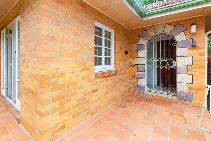 118 Holland Road, HOLLAND PARK, QLD 4121