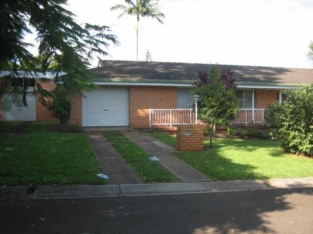 2 Grevillea Close, BUDERIM, QLD 4556