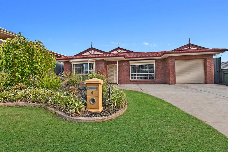 4 Trowbridge Circuit, GULFVIEW HEIGHTS SA 5096