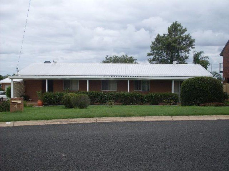 4 Trobriand, URRAWEEN, QLD 4655