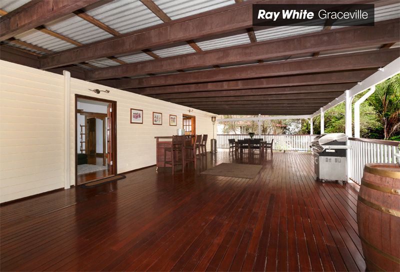 285 Oxley Road, GRACEVILLE QLD 4075