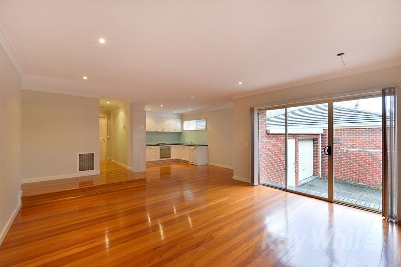 1/27 Roberts Avenue, MULGRAVE, VIC 3170