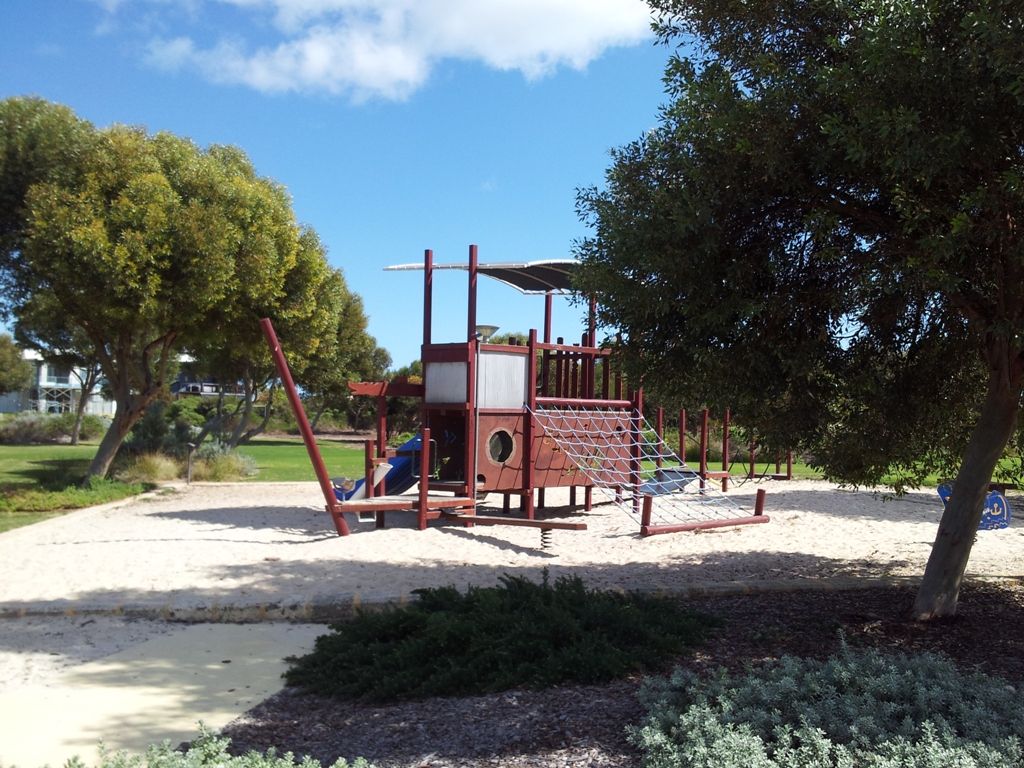 Lot 453, 10 Nemcia Way, JURIEN BAY, WA 6516