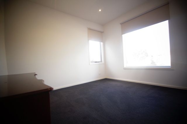 44 The Parkway, PAKENHAM, VIC 3810