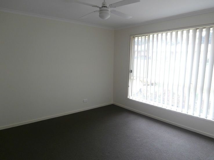 15 Christiana Close, WEST NOWRA, NSW 2541