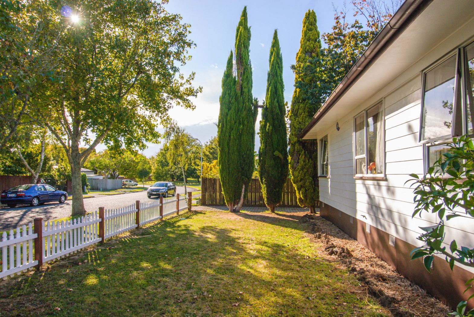 20 Glennandrew Drive, HALF MOON BAY, Manukau City