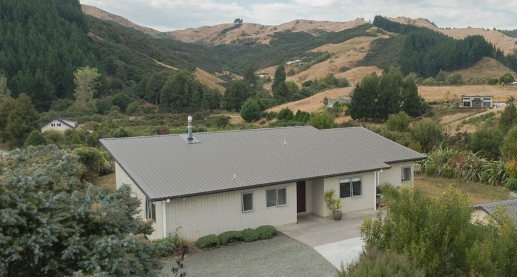 13B Bushview Drive, RAGLAN, Waikato District