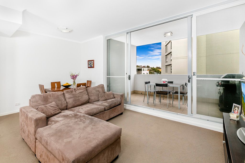 10 Sturdee Parade, DEE WHY NSW 2099