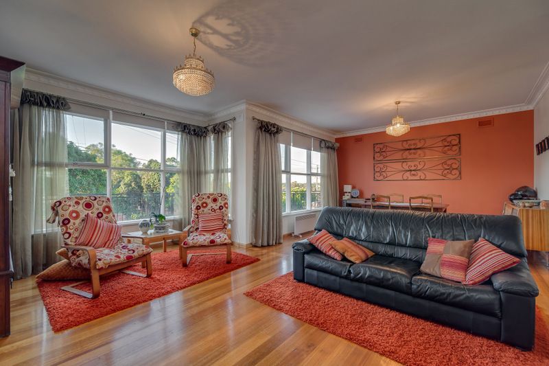 10 Meakin Street, WATSONIA NORTH, VIC 3087
