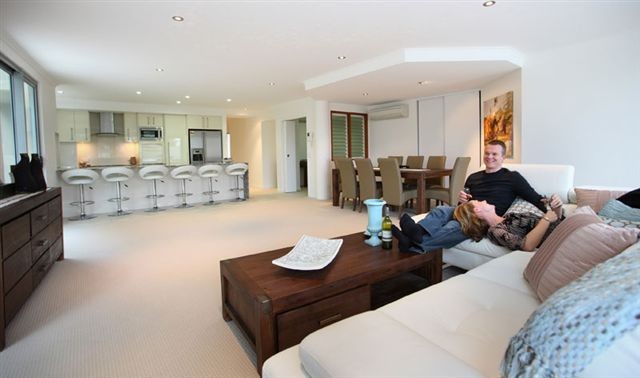 Unit 2 'Kings Palazzo' 4-6 Orvieto Terrace, KINGS BEACH, QLD 4551