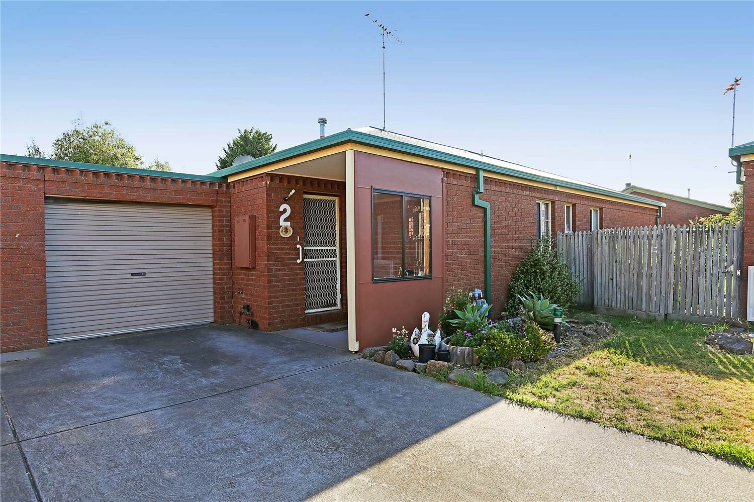 2/22 Cameron Crescent, LARA, VIC 3212