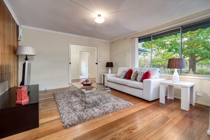 8 Athol Avenue, BUNDOORA, VIC 3083