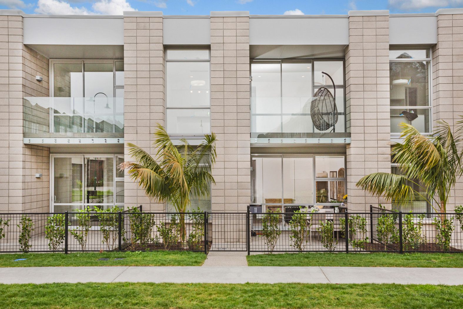 9 Bickerton Way, FLAT BUSH, Manukau City 2023 Sold Apartment Ray