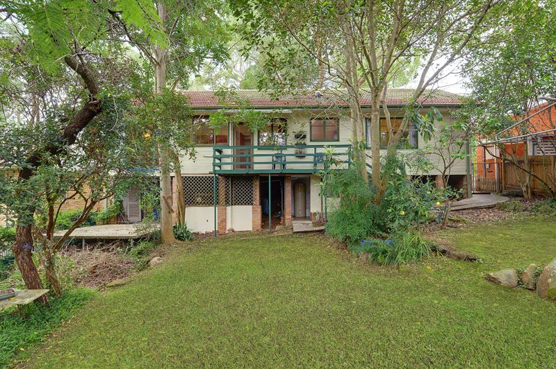 39 Woodbine Avenue, NORMANHURST, NSW 2076