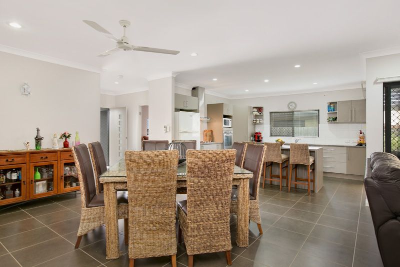 SMITHFIELD, QLD 4878