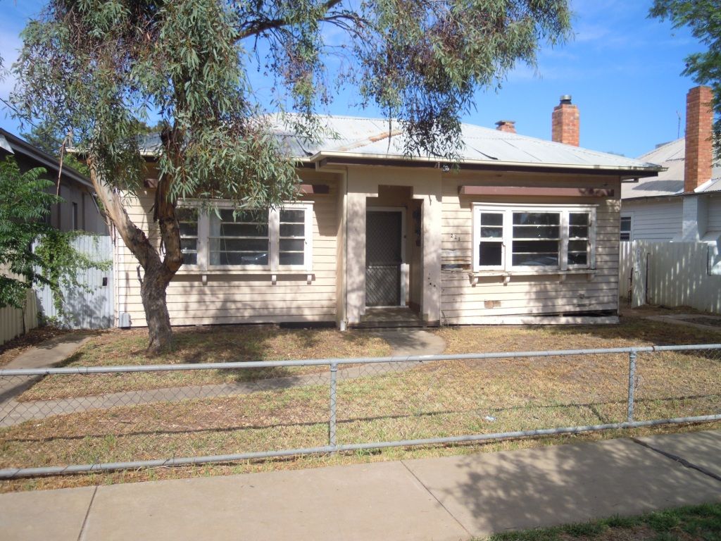 223 Tenth Street, MILDURA VIC 3500