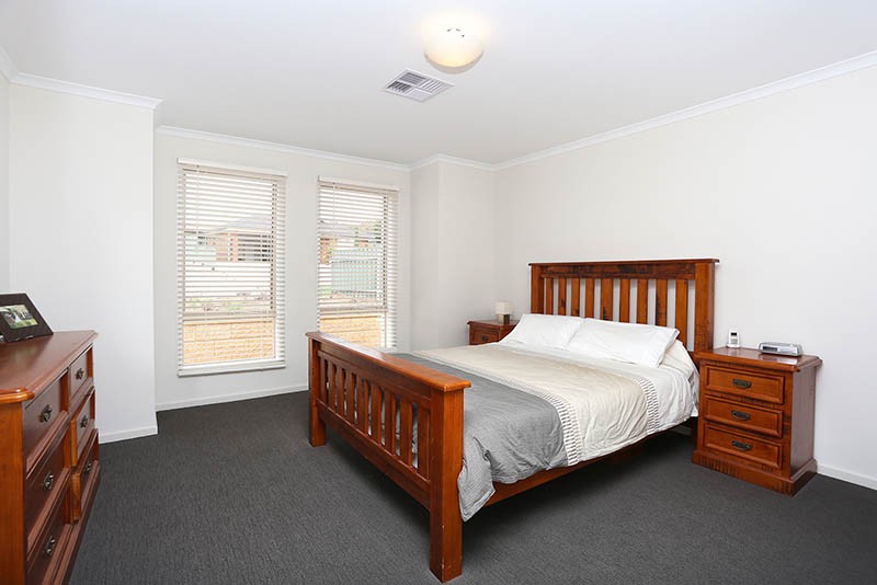 16 Pandappa Drive, CLARE, SA 5453