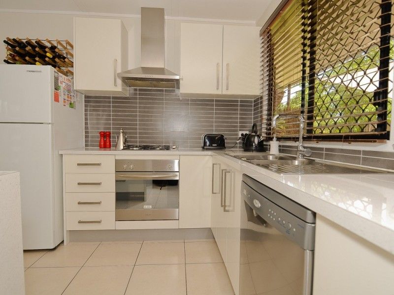 70 Ruby Street, EMERALD, QLD 4720