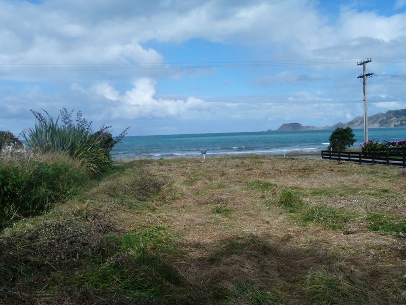 House Beach Road, Tokomaru Bay, Gisborne District