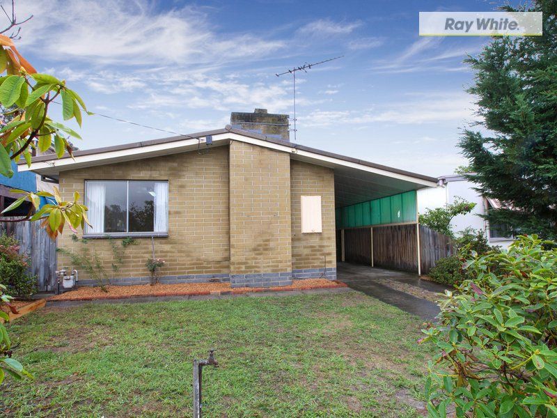 84 Fifth Avenue, ROSEBUD VIC 3939