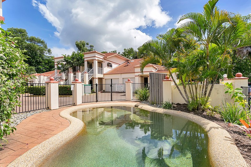 TRINITY BEACH, QLD 4879