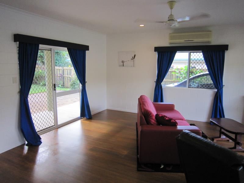 238 Robert Road, BENTLEY PARK, QLD 4869