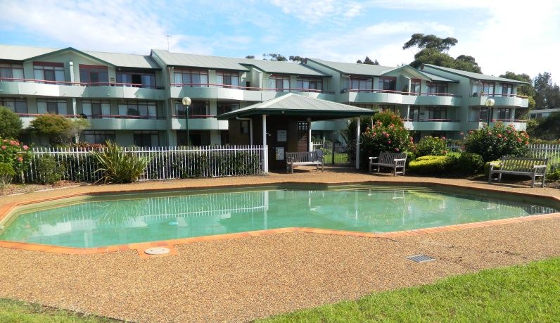 2/1A Fathoms Mitchell Parade, MOLLYMOOK, NSW Holiday Rental • Ray White