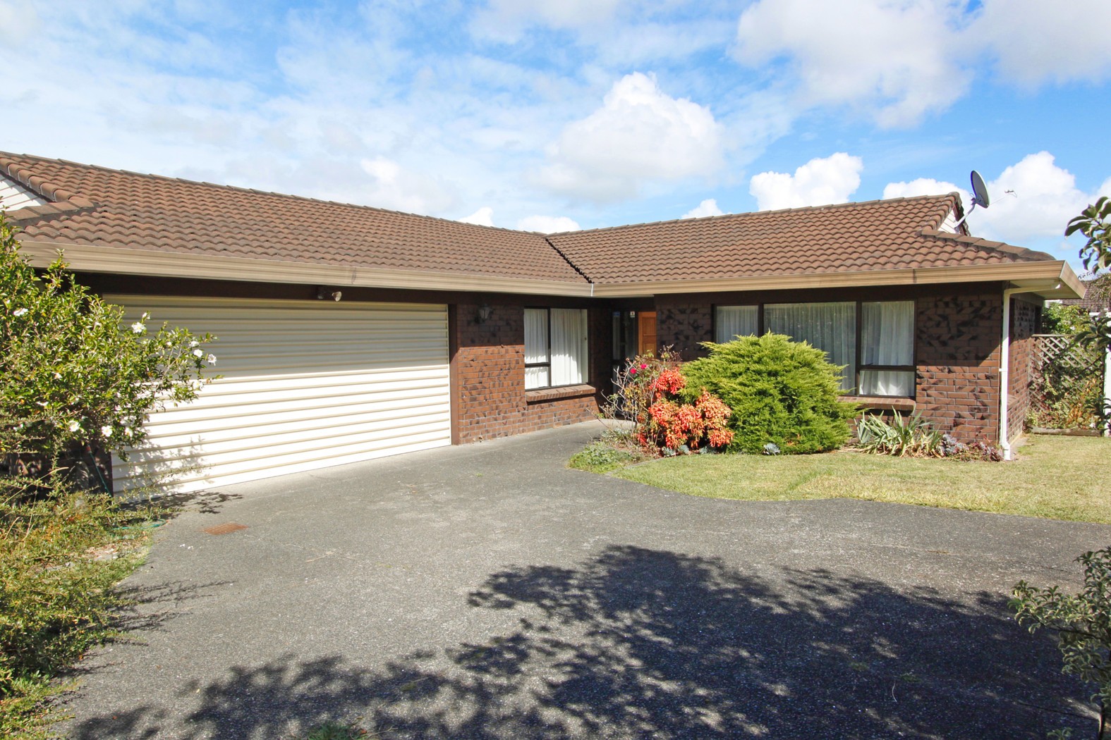 21 Parramatta Place, Botany Downs, Manukau City
