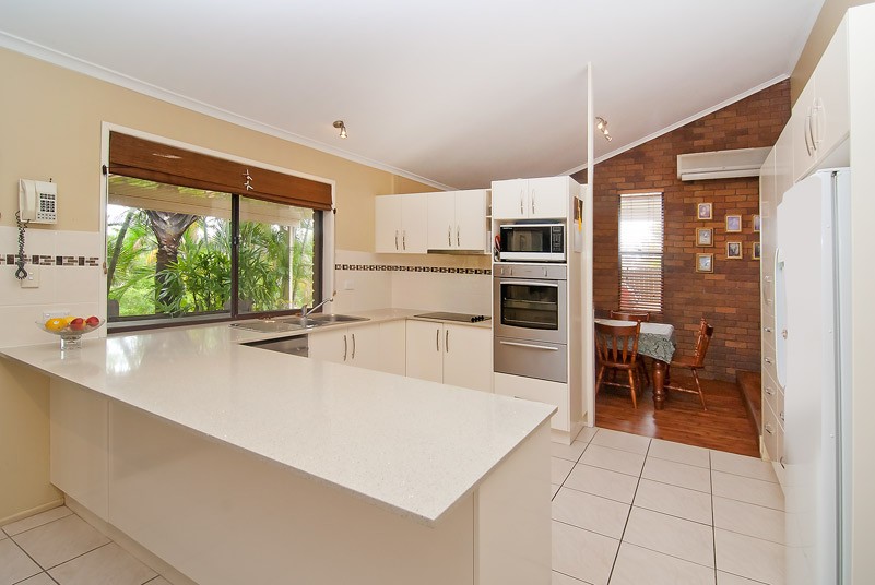 1 Parkana Court, ROCHEDALE SOUTH, QLD 4123