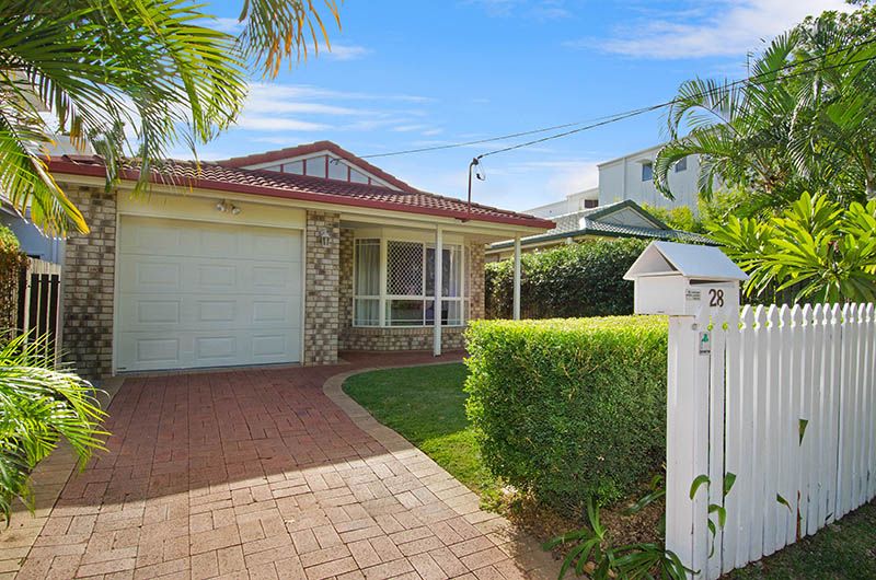28 Windsor Street, HAMILTON, QLD 4007