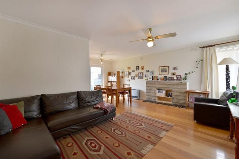 13 Torquay Avenue, SEAFORD, VIC 3198