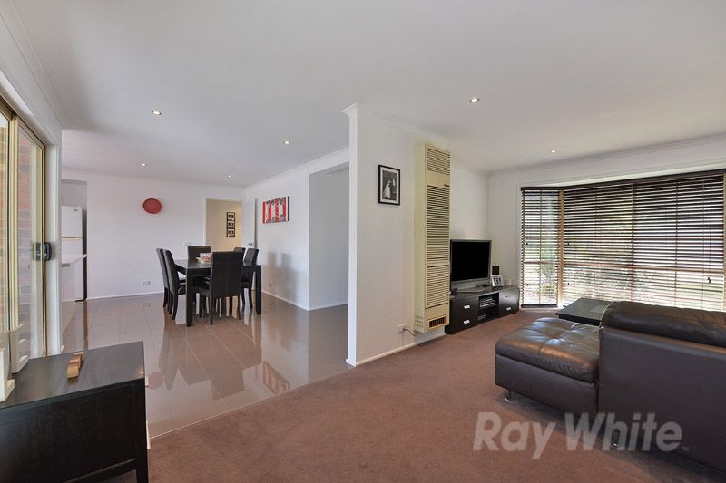 8 Marisa Court, CARRUM DOWNS, VIC 3201