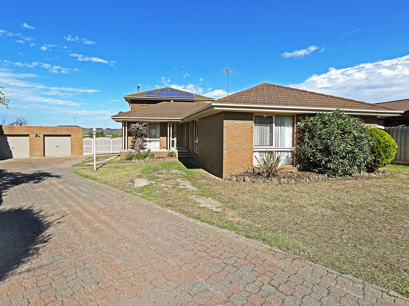 6 Nambrok Court, GROVEDALE VIC 3216