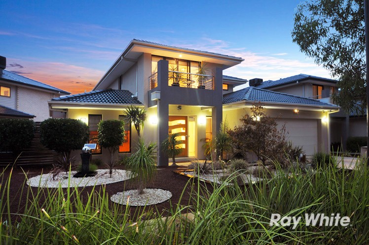 9 Flowering Gum Lane, SANDHURST, VIC 3977