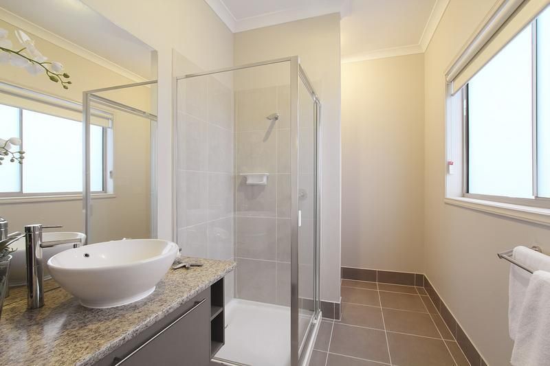 15 Queens Gardens, BUNDOORA, VIC 3083