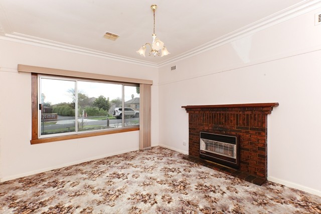 123 St Vigeons Road, RESERVOIR, VIC 3073