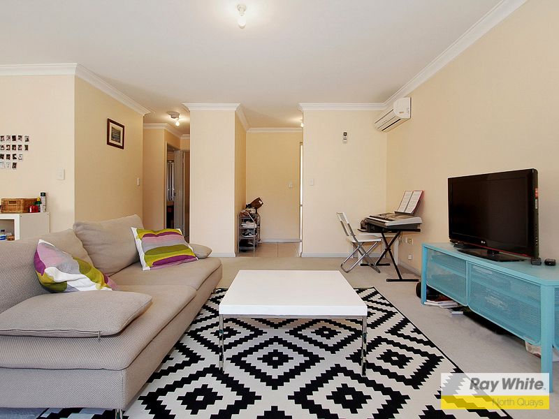 2/18 Milton Avenue, BALCATTA, WA 6021