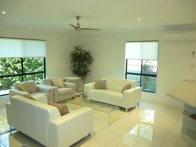 11 Jersey Place, KAWANA ISLAND, QLD 4575