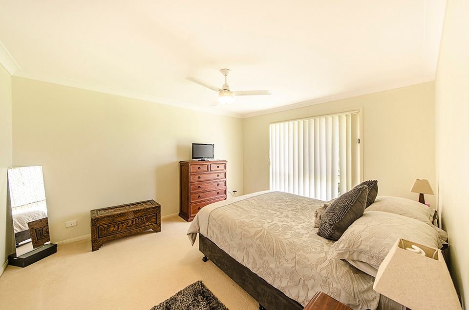 22 Wareena Crescent, Glenvale, QLD 4350